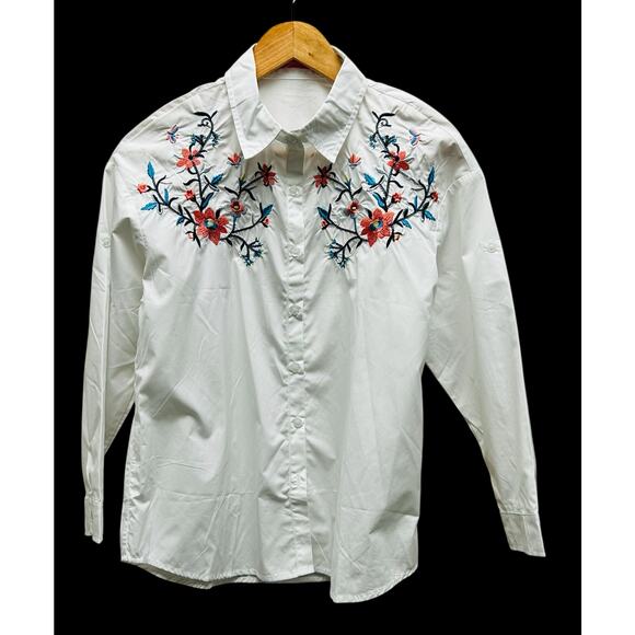 Stylish White Embroidered Blouse Medium Button Down‎ Long Sleeve Floral NWT - Picture 1 of 7